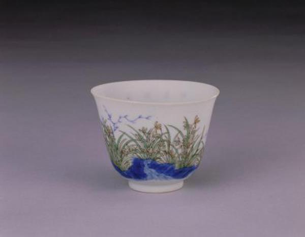 故宫博物院藏康熙青花五彩十二月花神杯