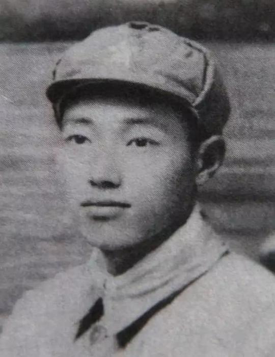 邱少云