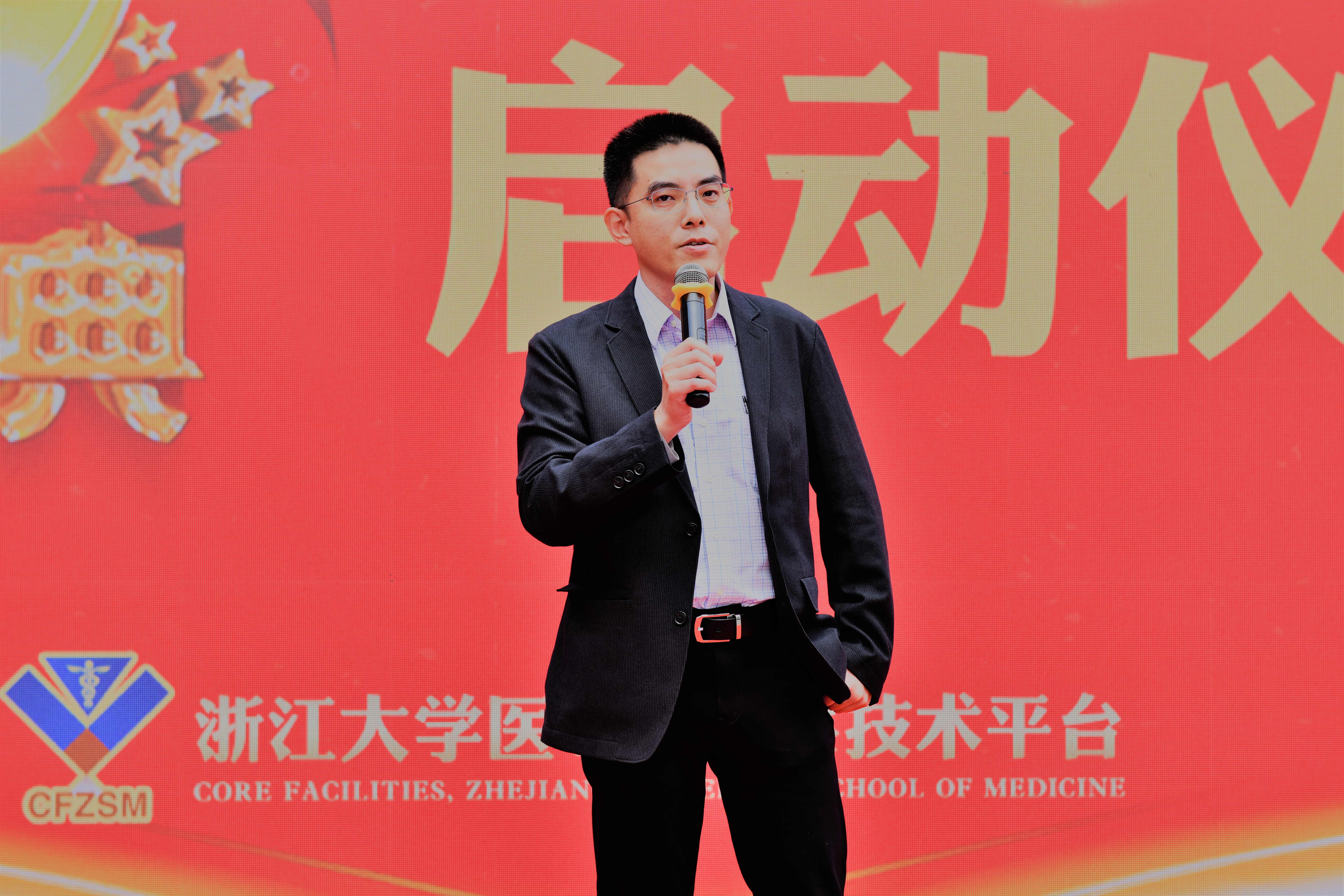 更多“看见”，就会成为大陆真实故事的讲述者