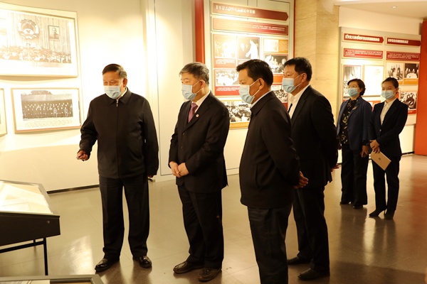 陈竺在农工党内蒙古区委会调研开展中共党史学习教育情况