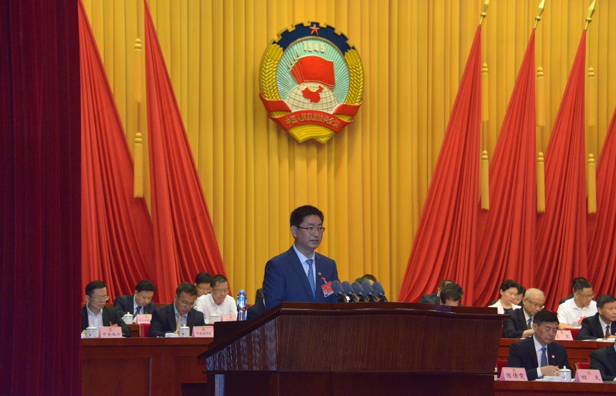 民革深圳主委、民革中央委员何杰