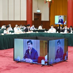 全国政协委员李学林：加快扶贫产业转型升级