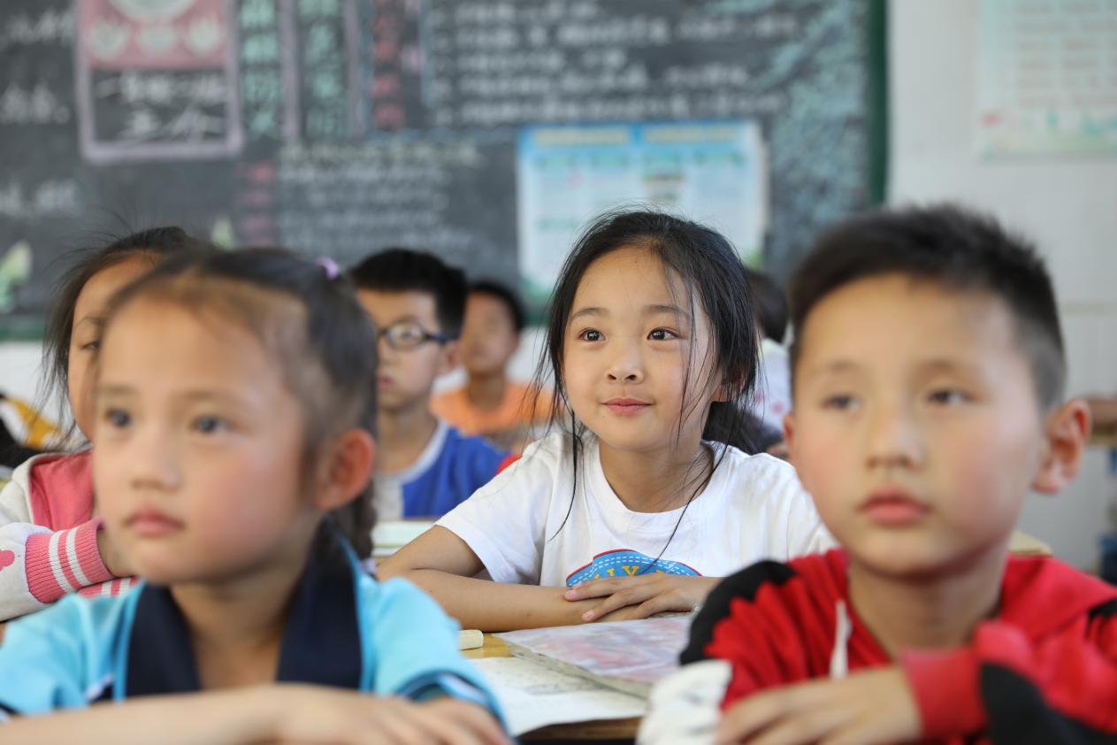 “美丽童行”点亮乡村少年梦想