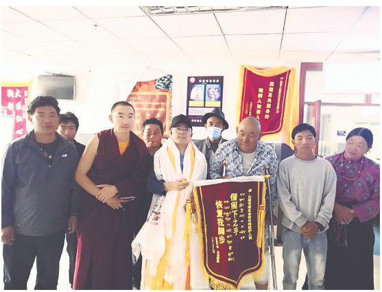 朴成哲：医者，生而为众生
