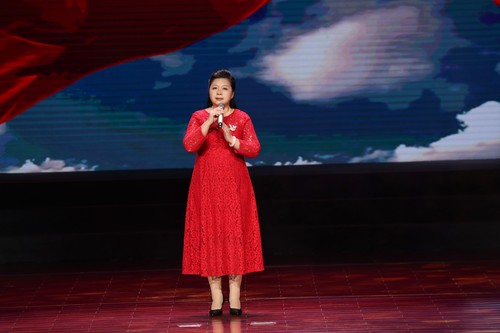 《祖国啊，我亲爱的祖国》 作者：舒婷 朗诵：刘东方(自治区政协委员  南宁市总工会副主席、党组成员)