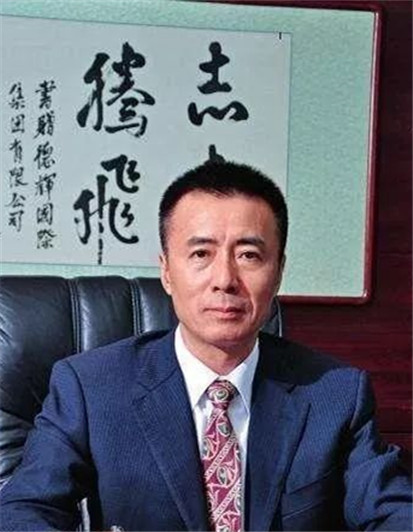 反对外力干涉香港治港者须德才兼备