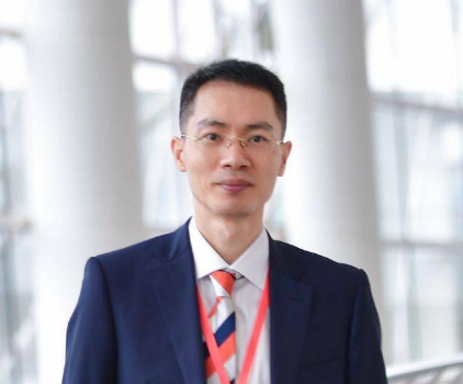 吴荣照：心中有信仰 脚下有力量