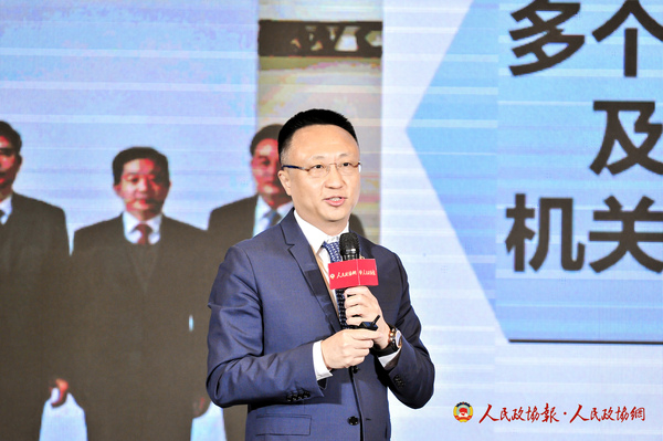 曹志伟