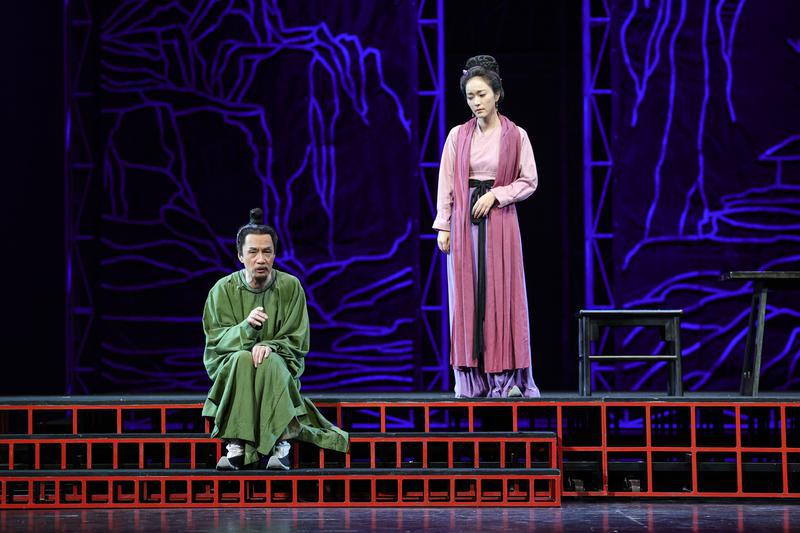北京人艺再演《杜甫》