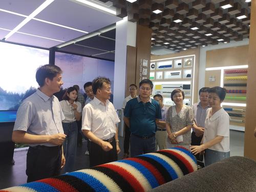 统战图片——建言乡村振兴 (527370)-20210830081229