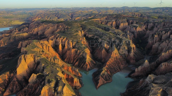 （网稿—摄影部—生态）陕西榆阳_麻黄梁黄(614833)-20211017103945