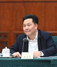 全国政协委员，银帝集团董事局主席朱奕龙：加强与共建“一带一路”国家贸易投资合作