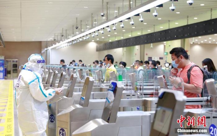 澳门官员：预计明年全球疫情反复 澳门全力以赴应对