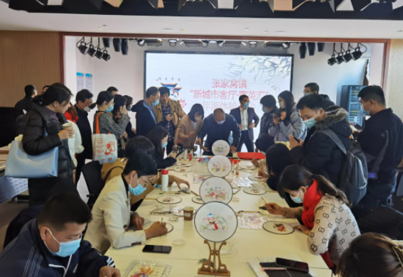 天津市新的社会阶层人士统战工作实践创新基地“互看互学月”  活动取得圆满成功