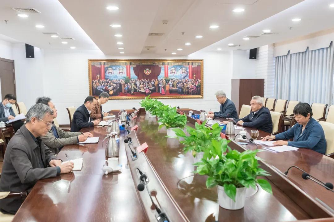 九三学社中央机关召开新任职干部集体谈话会