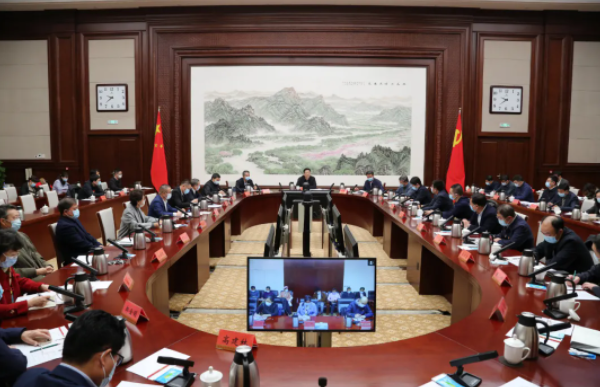首都民营经济人士学习宣传贯彻党的十九届六中全会精神报告会召开