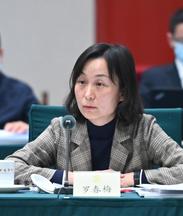 全国政协委员，四川省人民检察院副检察长罗春梅：充分发挥专门学校作用完善矫治教育功能