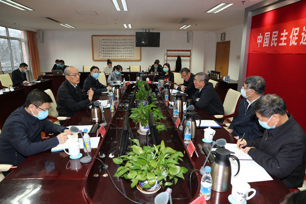 蔡达峰刘新成会见最高人民检察院检察长张军