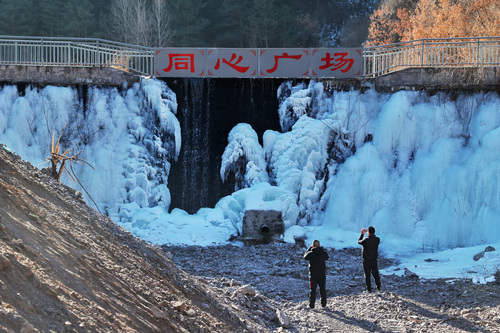 项栅子村同心广场施工现场(774825)-20220107084038
