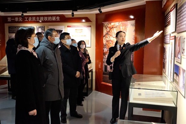 龚建明赴国家检察官学院开展公益诉讼立法专项调研