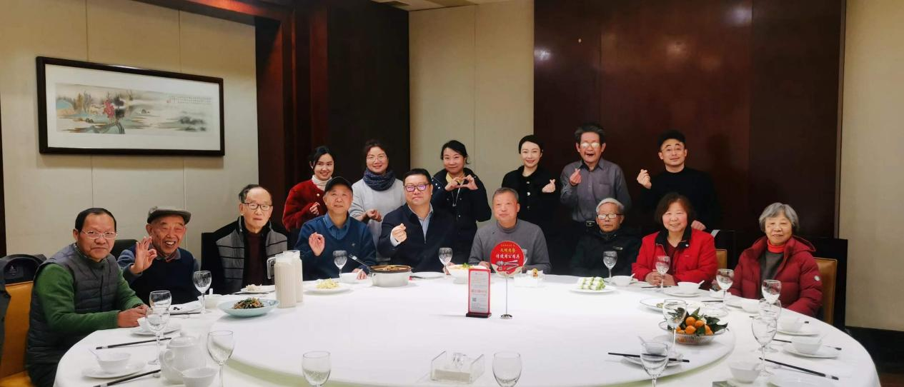 民革金牛区总支开展迎新春慰问老党员茶话会