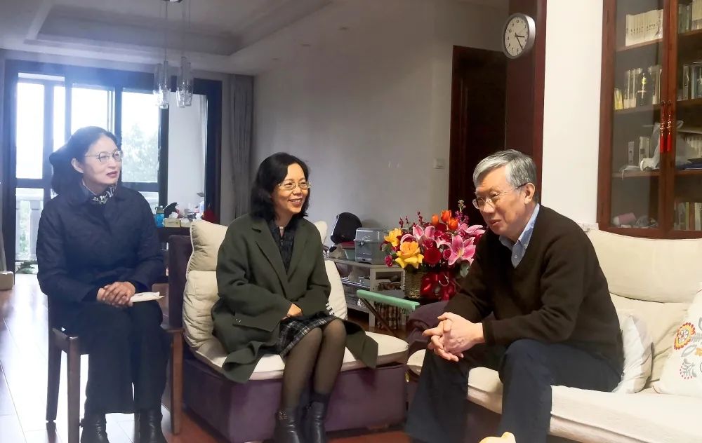 民革江苏省委会开展春节慰问活动