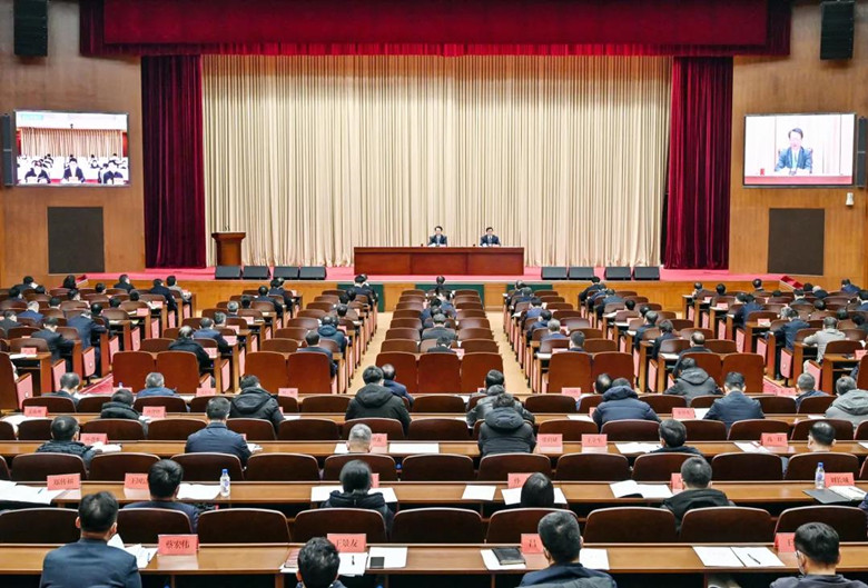 吉林省优化营商环境加快项目建设大会召开