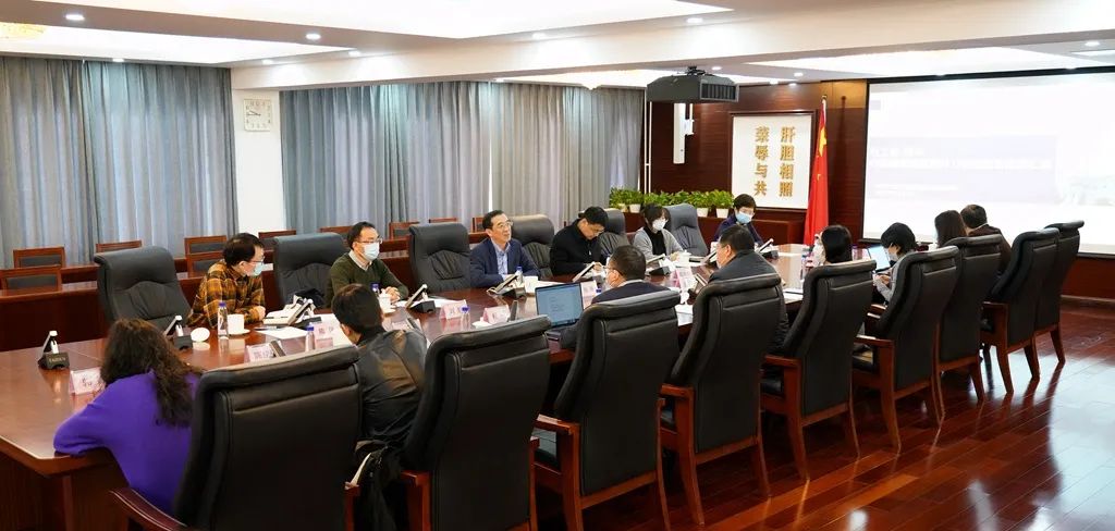 农工党中央召开健康扶贫论文撰写座谈会