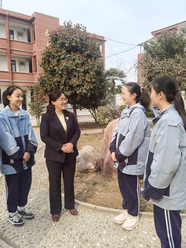 (豫站，21日市县政协版，委员新样子）乡(958578)-20220321103201