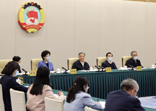 （时政）全国政协召开双周协商座谈会 汪洋(1016457)-20220415232046