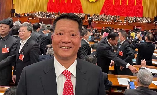 叶建明：国家发展将给香港青年无限未来