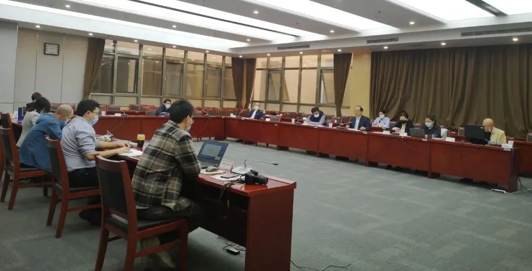 藏研中心举办西藏和涉藏工作重点省高质量发展的机遇和挑战 学术讨论会