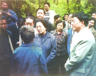 情系乌蒙——何鲁丽同志与毕节试验区