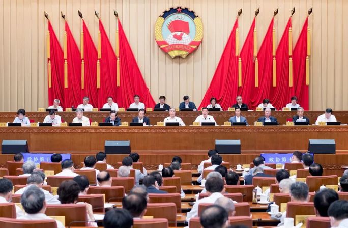 全国政协十三届常委会第二十二次会议开幕 汪洋出席