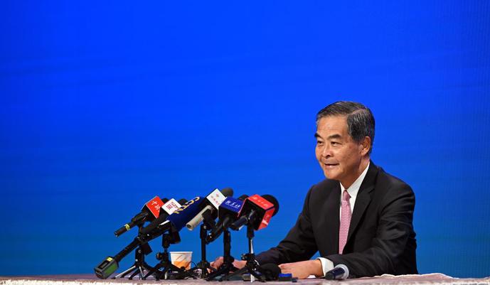“‘一国两制’是科学、可行、有生命力的”——访全国政协副主席梁振英