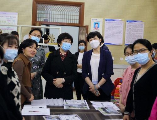 5月12日，省政协副主席刘莉在合肥市师范(1193753)-20220711143316