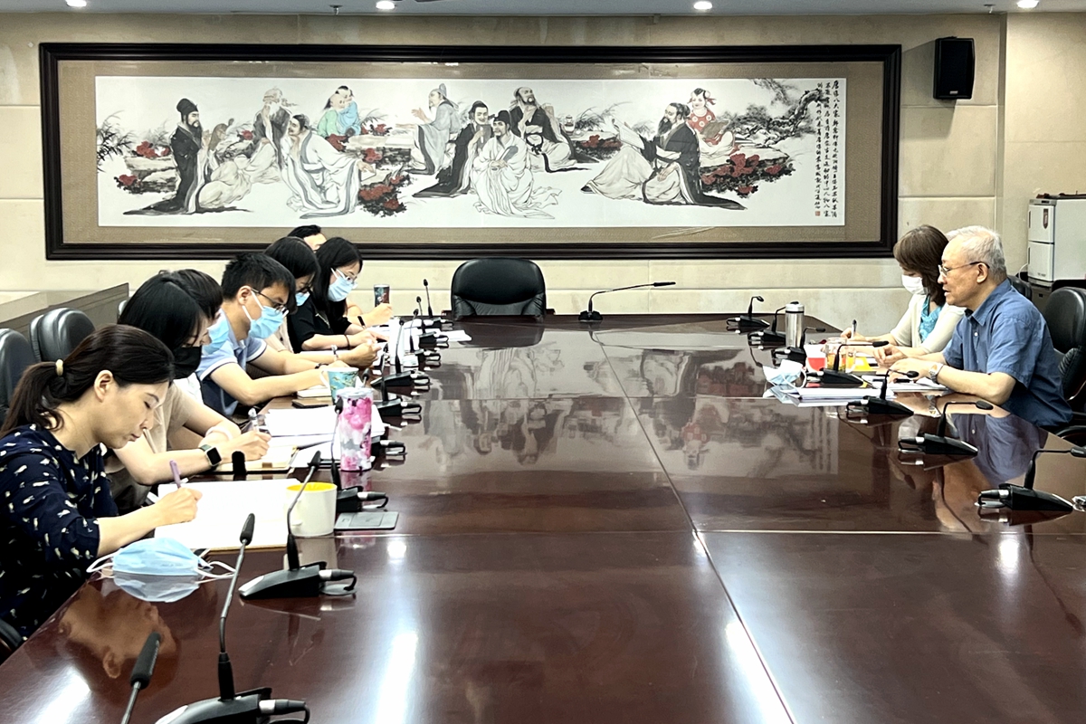 民建中央召开民建十二大报告起草工作小组第二次会议