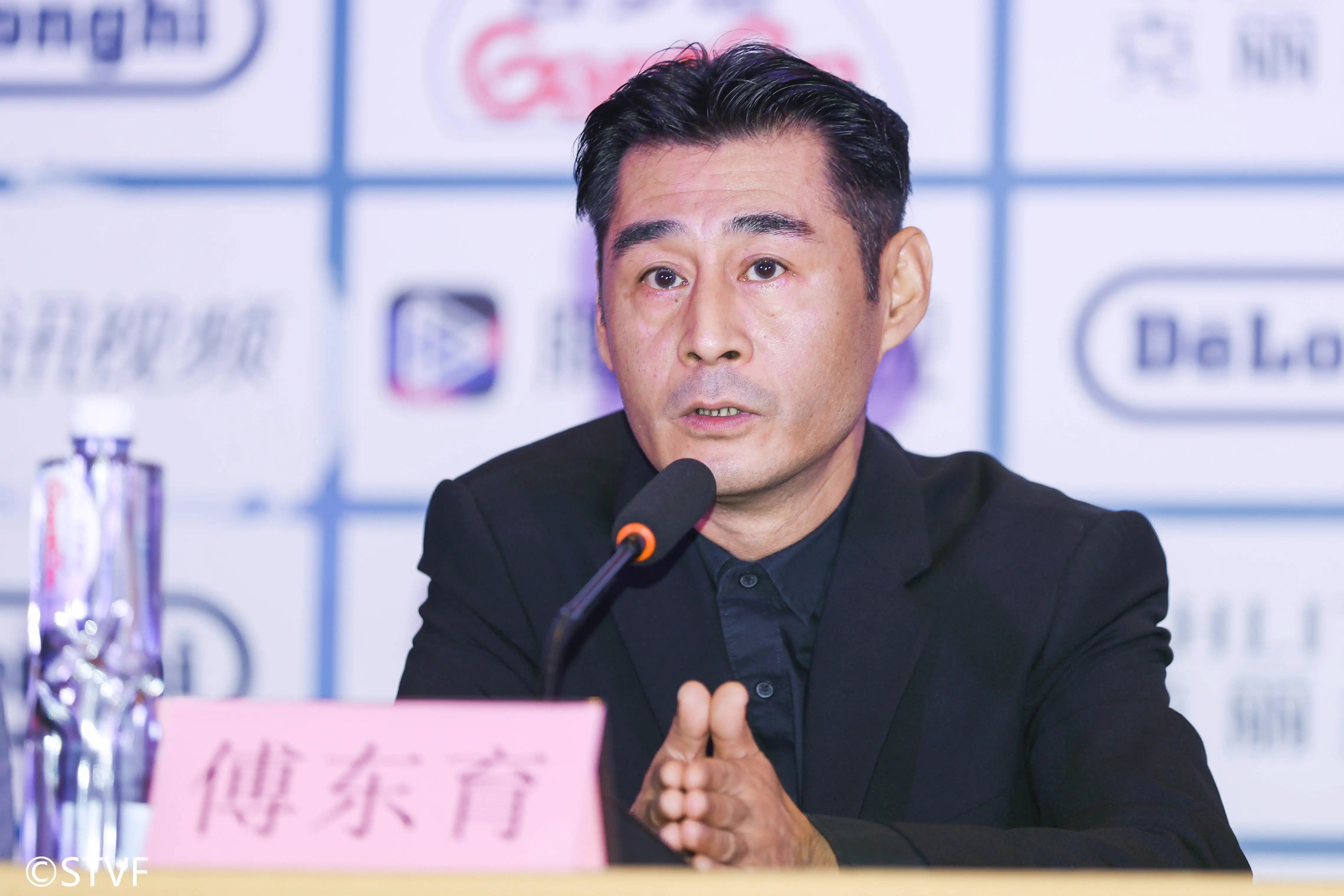 导演傅东育：悬疑题材要和观众“斗心眼”