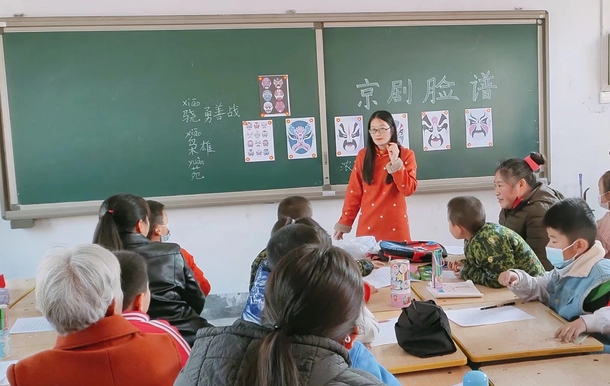 照片里的青春 | 城市姑娘扎根山区“种庄稼”