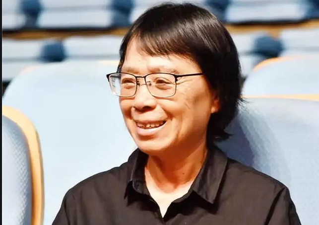 她是灵魂里有黄金的人