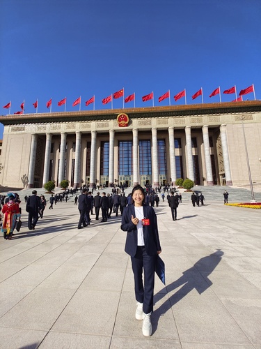 2、（党代表声音栏目）徐梦桃(分离图)3(1421110)-20221018092211