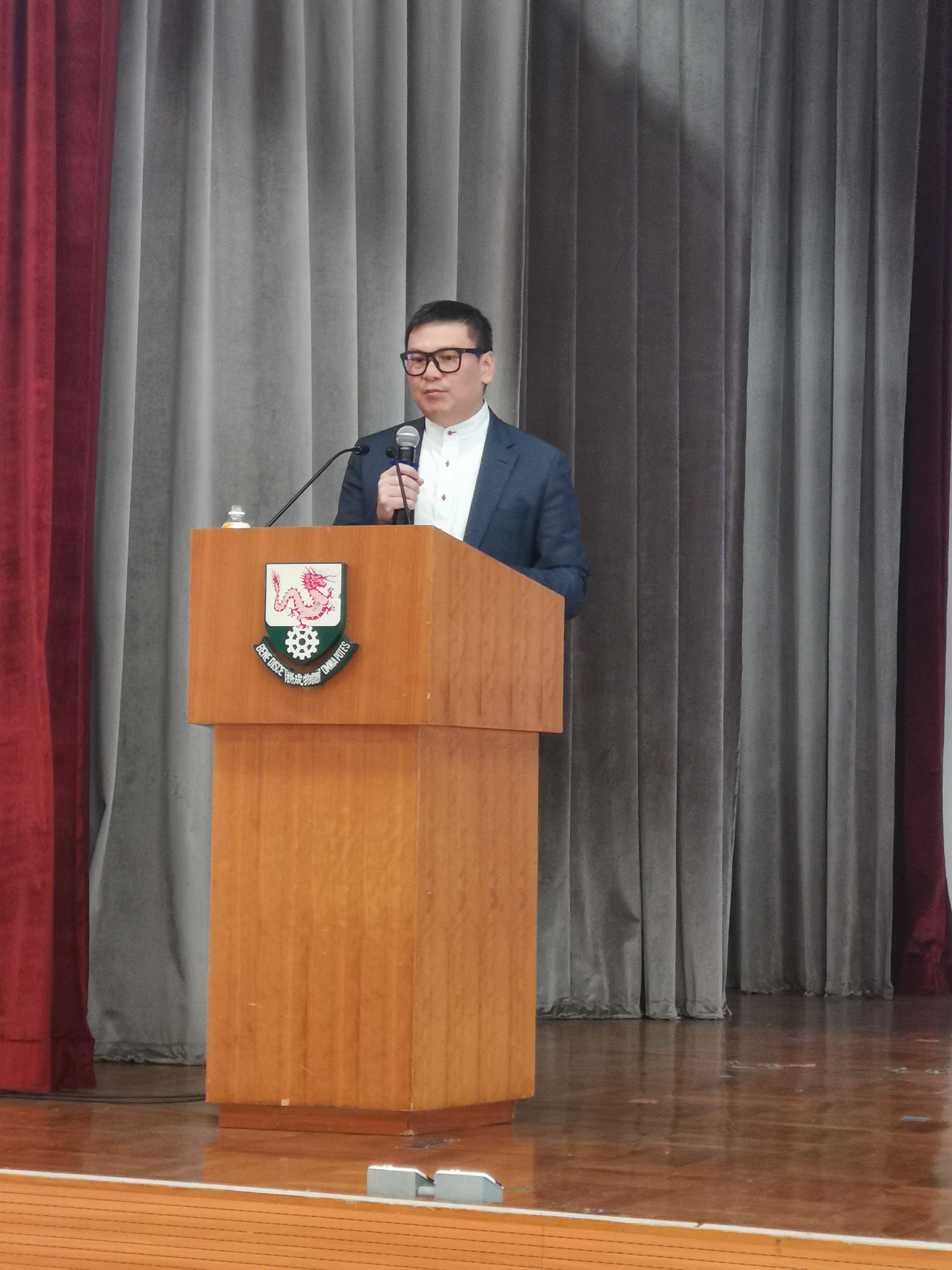 楼家强：与香港中学生探讨国家软实力发展中的机遇