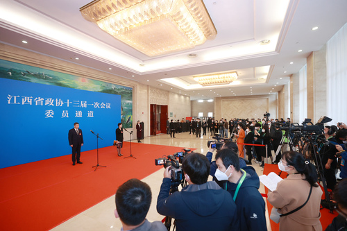 “委员通道” 通民心 道发展(1609098)-20230113092613