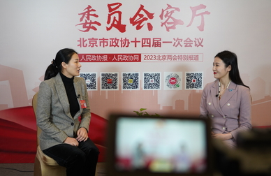 李娜委员：坚持体教融合 优先发展青少年和学校体育