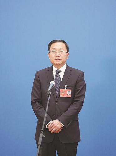 吴向东