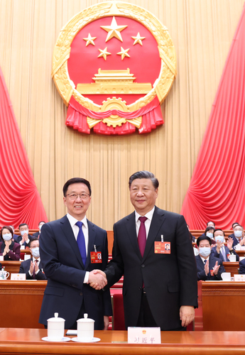 （两会）（7）习近平全票当选国家主席中央(1898556)-20230312015425