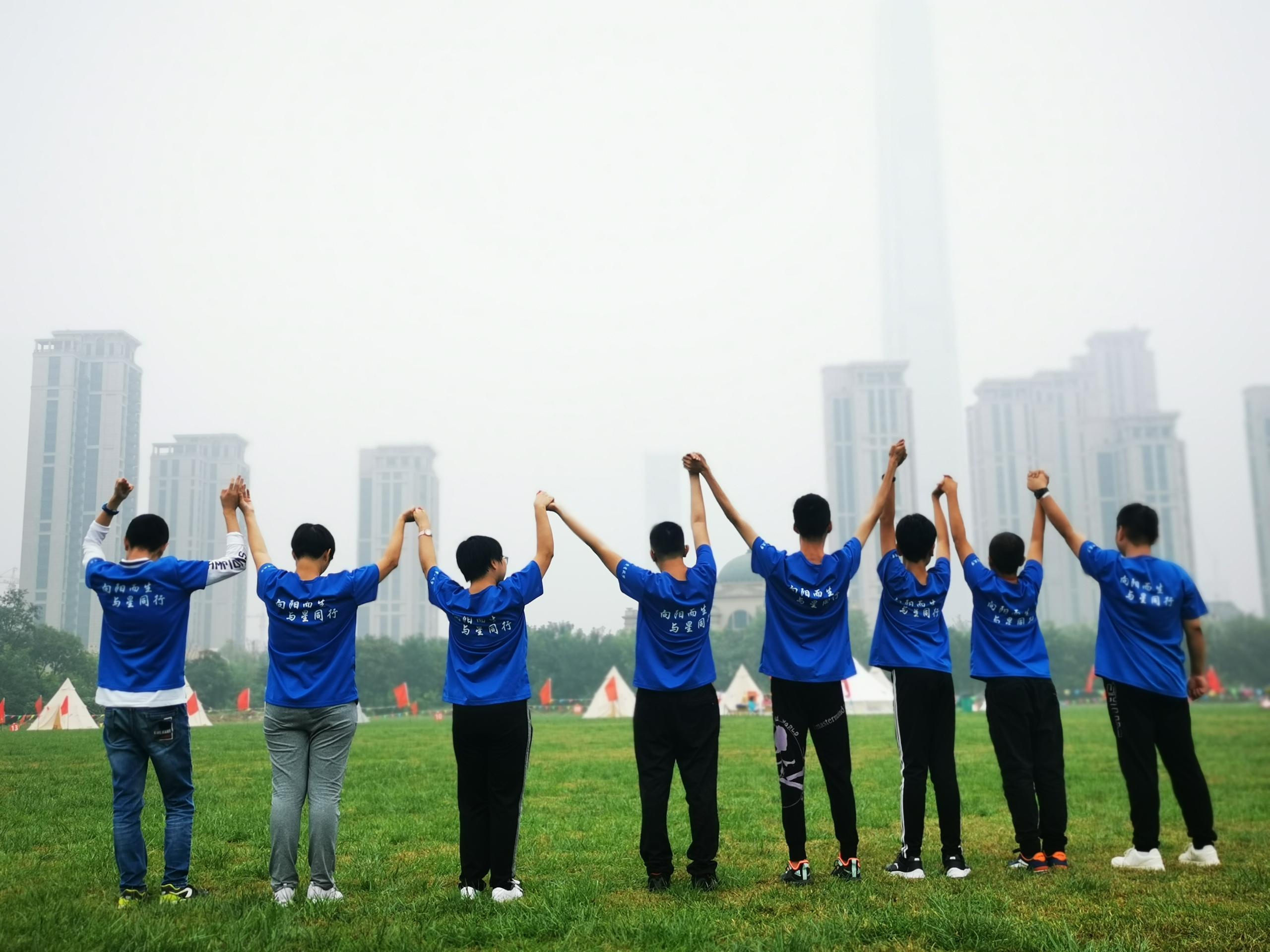 “中国好人”梁亚枬：“愿做点亮‘星星’的人”