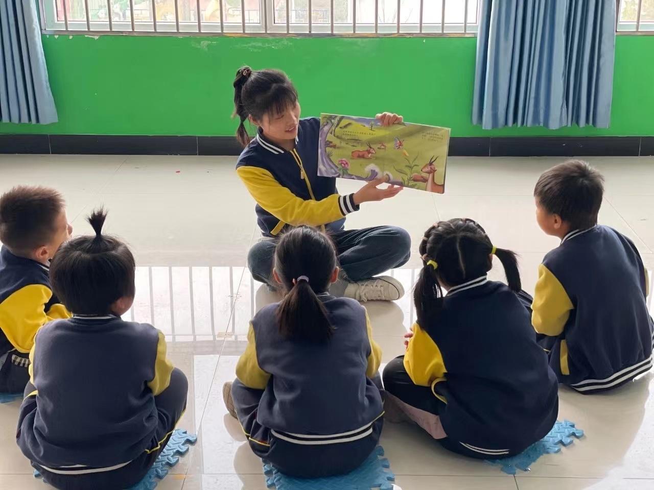 以奋斗之姿，不负青春韶华