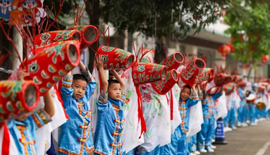 广西上思：热闹民俗喜迎“三月三”