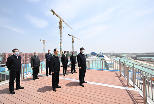（时政）（8）习近平在河北雄安新区考察并(2243477)-20230511102625